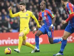 包含克鲁塞罗未能击败贝蒂斯，争议不断的词条