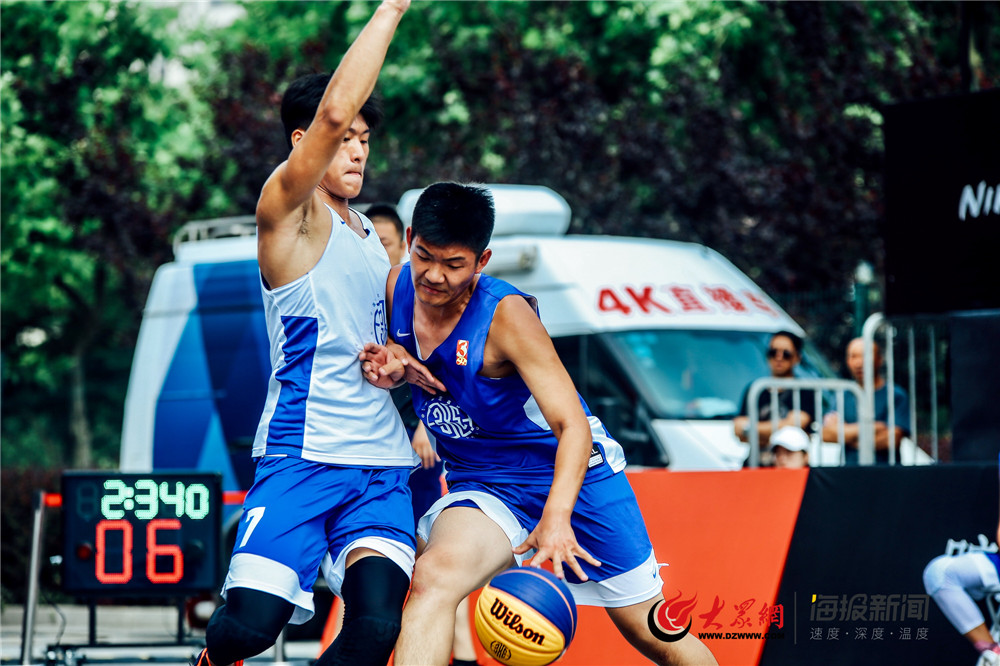 亚洲青年篮球赛决赛反转，夺冠球队庆祝狂欢(青少年篮球锦标赛激情开赛)